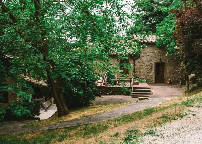 Parulia Country House