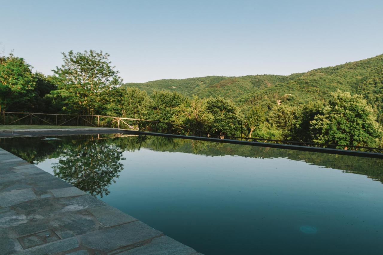 Parulia Country House